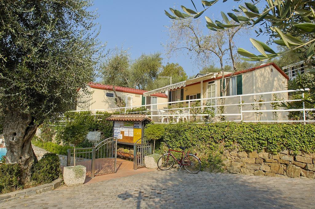 Camping Edy دْيانو مارينا الغرفة الصورة